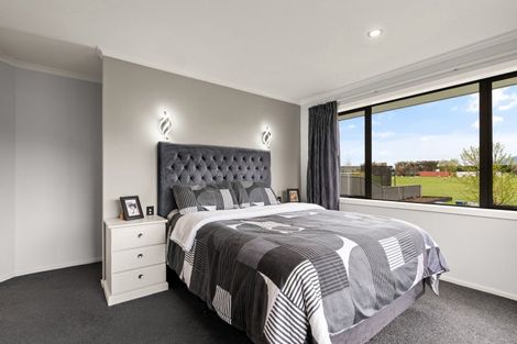 Photo of property in 25 Formby Street, Outram, 9019