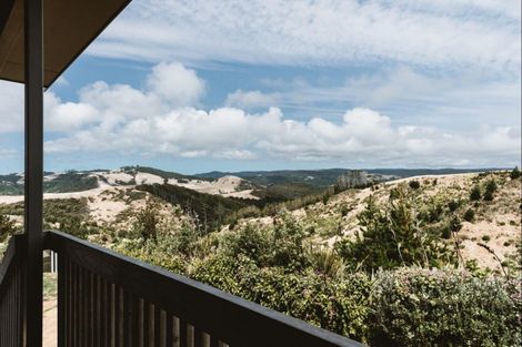 Photo of property in The Gatehouse, 187 Constable Road, Muriwai, Waimauku, 0881