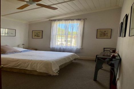 Photo of property in 52 Waipuka Road, Waimarama, Havelock North, 4294