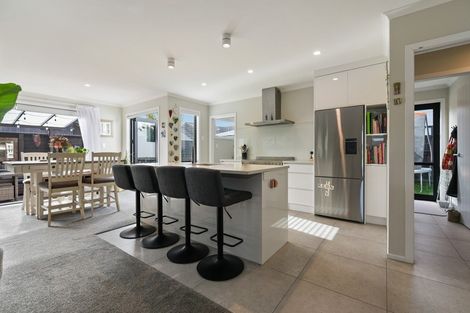 Photo of property in 32u1 Rutherford Street, Chedworth, Hamilton, 3210