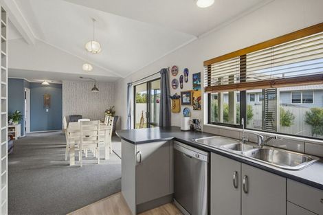 Photo of property in 29 Matakane Street, Waitarere Beach, Levin, 5510