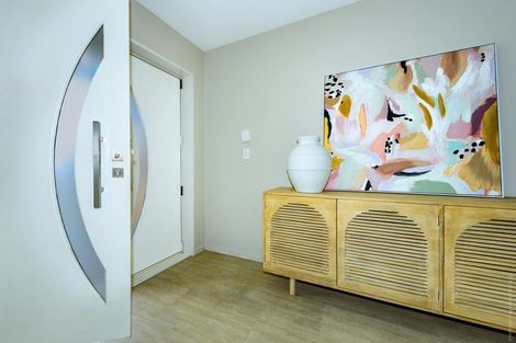 Photo of property in 12 Catkins Lane, Mairehau, Christchurch, 8052