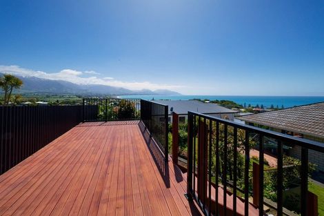 Photo of property in 72 Churchill Street, Kaikoura, 7300