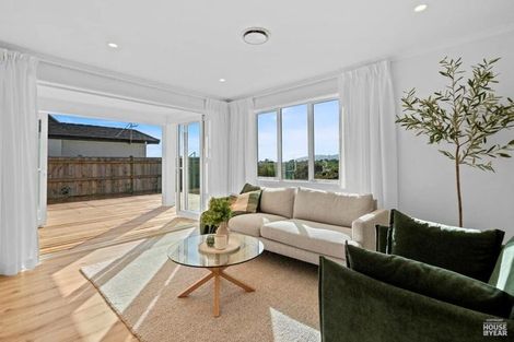 Photo of property in 19 Tukere Crescent, Kelvin Grove, 4470