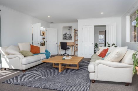 Photo of property in 12 Flora Way, Rototuna, Hamilton, 3210