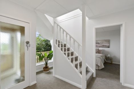 Photo of property in 33 Garden Road, Northland, Wellington, 6012