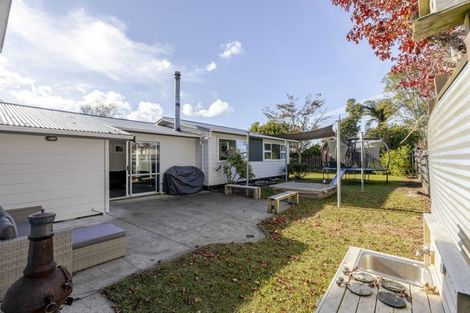 Photo of property in 5 Tainui Terrace, Inglewood, 4330