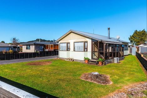Photo of property in 18 Cross Street, Taumarunui, 3920