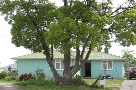 Photo of property in 27 Glasgow Crescent, Kaiti, Gisborne, 4010