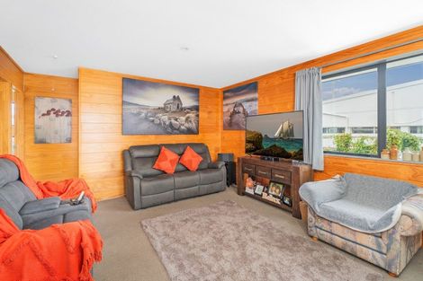 Photo of property in 2a Bryce Street, Whitianga, 3510