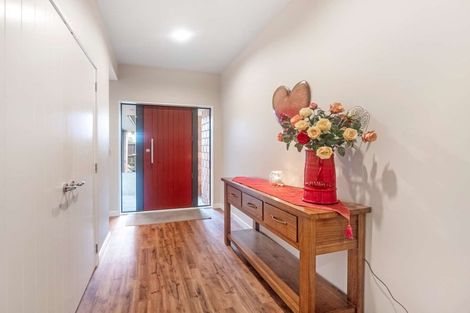 Photo of property in 34 Marlowe Place, Rolleston, 7614