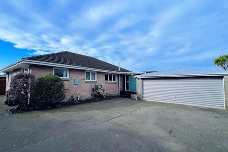 Photo of property in 1/63 Dunedin Street, Redwood, Christchurch, 8051