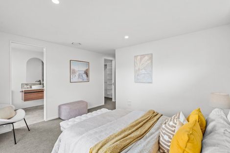Photo of property in 13 Whitby Street, Burnside, Christchurch, 8053