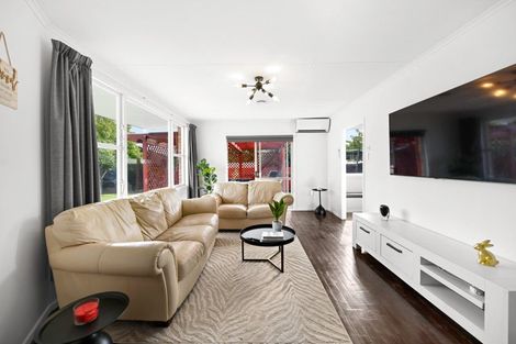 Photo of property in 33 Garden Heights Avenue, Glenview, Hamilton, 3206