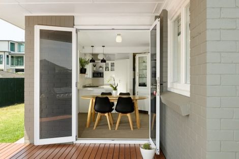 Photo of property in 239b Ngatai Road, Otumoetai, Tauranga, 3110