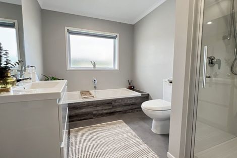 Photo of property in 36 Westside Road, Port Waikato, Tuakau, 2695