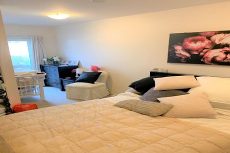 Photo of property in Luxford Villas, 113/72u Herald Street, Berhampore, Wellington, 6023