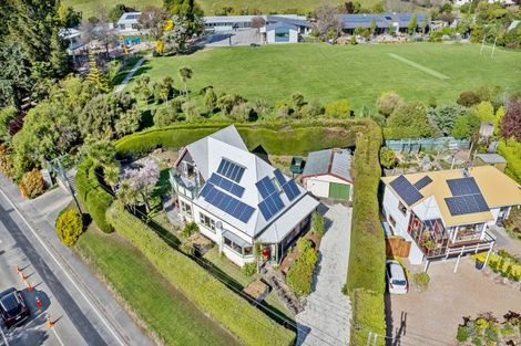 Photo of property in 124 Marine Drive, Diamond Harbour,  8971