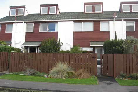 Photo of property in 2/35 Bunyan Street, Waltham, Christchurch, 8023