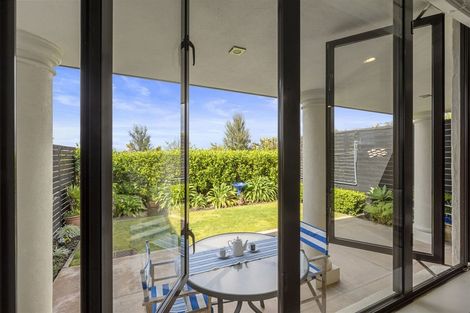 Photo of property in 140 Gills Road, Albany Heights, Auckland, 0632