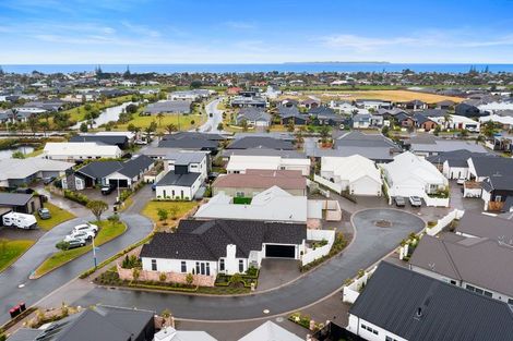Photo of property in 5 Mollisia Lane, Papamoa Beach, Papamoa, 3118