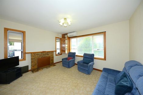 Photo of property in 22 Shands Road, Hornby, Christchurch, 8042