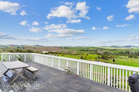 Photo of property in 70 Te Pahi River Drive, Paparoa, 0583