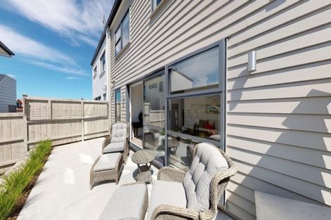 Photo of property in 45 Eugenia Rise, Totara Heights, Auckland, 2105