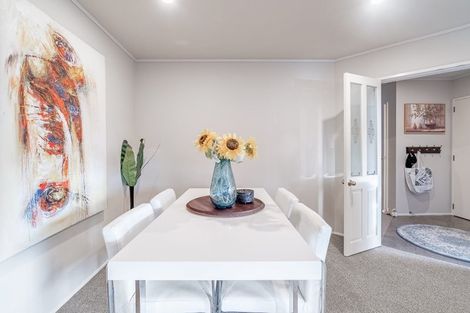 Photo of property in 1/8 Mandica Place, Sunnynook, Auckland, 0632