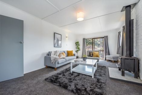 Photo of property in 15 Gardiner Grove, Wainuiomata, Lower Hutt, 5014