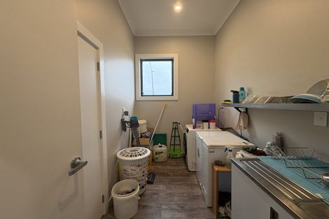 Photo of property in 99 Cook Street, West End, Palmerston North, 4410