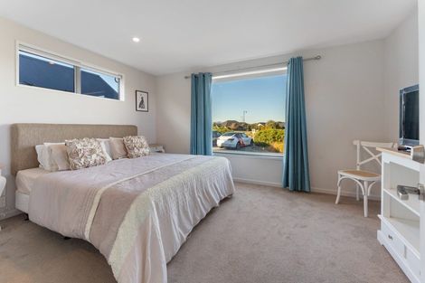 Photo of property in 9 Tangy Loch Lane, Broomfield, Christchurch, 8042