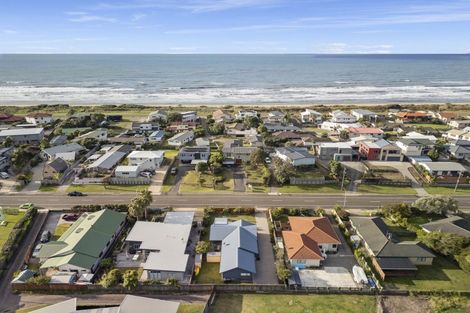 Photo of property in 40 Harbour Road, Ohope, 3121