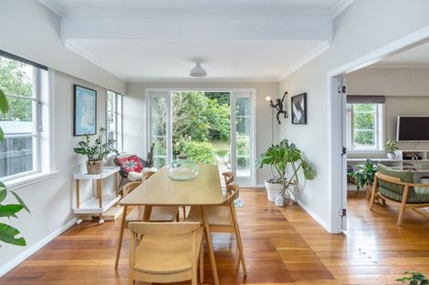 Photo of property in 188 Main Street, Greytown, 5712