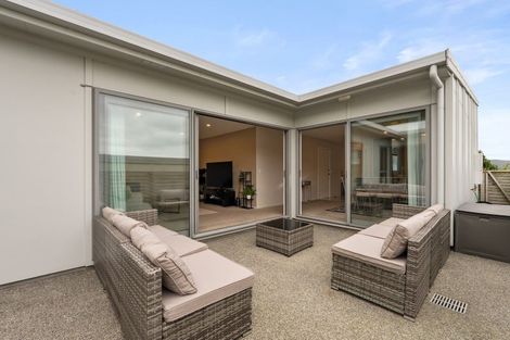 Photo of property in 23 Red Beech Avenue, Woodridge, Wellington, 6037
