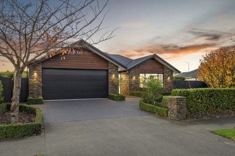 Photo of property in 44 Bronco Drive, Aidanfield, Christchurch, 8025
