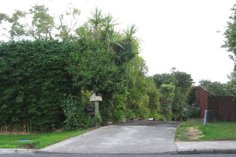 Photo of property in 37 Autumn Avenue, Glen Eden, Auckland, 0602