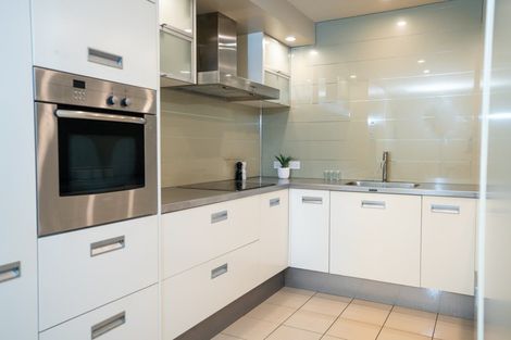 Photo of property in Highwic, 32u3 Hobson Street, Thorndon, Wellington, 6011