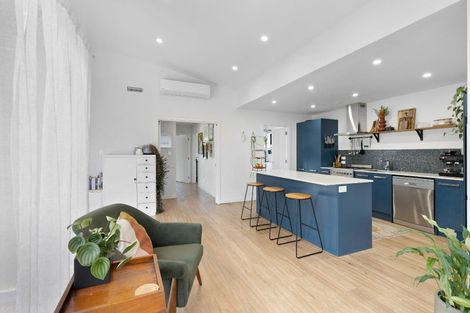 Photo of property in 51 Baker Street, New Brighton, Christchurch, 8083