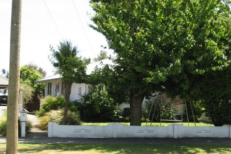 Photo of property in 5 Pinehurst Crescent, Russley, Christchurch, 8042