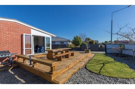 Photo of property in 135 Ohoka Road, Kaiapoi, 7630