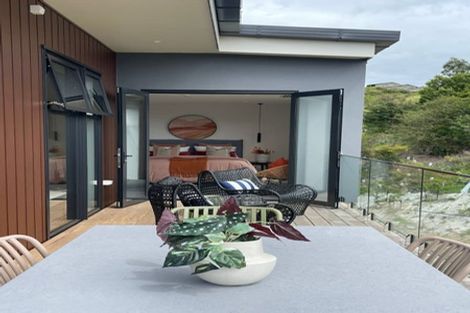 Photo of property in 71 Haven Road, Nelson, 7010