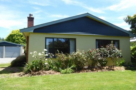 Photo of property in 13 Cameron Street, Methven, 7730