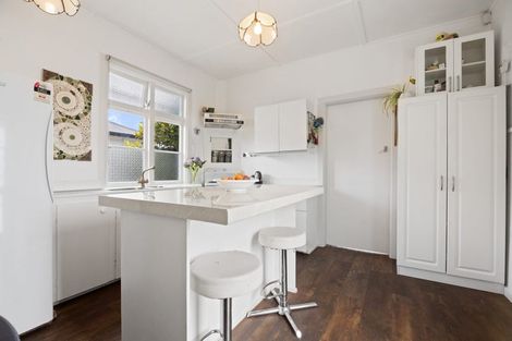Photo of property in 52 Sheldon Street, Woolston, Christchurch, 8023
