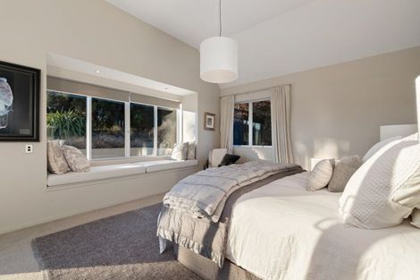 Photo of property in 24 Briar Bank Drive, Wanaka, 9305