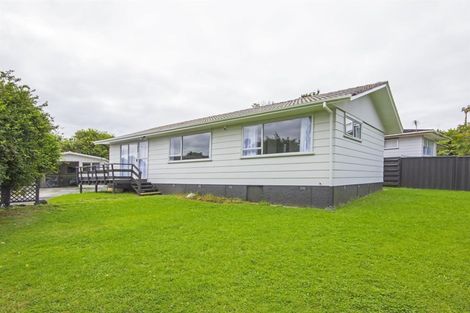 Photo of property in 8 Carbery Place, Manurewa, Auckland, 2102