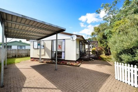 Photo of property in 3/8 Ireland Place, Ranui, Auckland, 0612