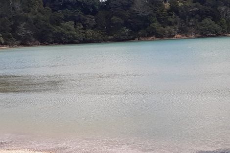 Photo of property in 73 Pipiroa Road, Ngatea, 3503