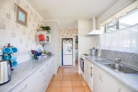 Photo of property in 72 Paisley Street, Kew, Invercargill, 9812