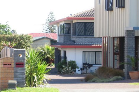 Photo of property in 306b Oceanbeach Road, Mount Maunganui, 3116